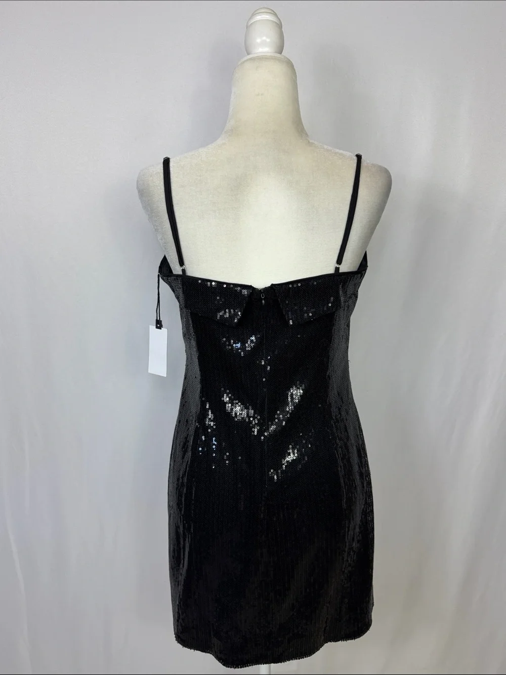 ASTR The Label Sequin Mini Dress Size Medium Black New Sleeveless - Picture 5 of 10